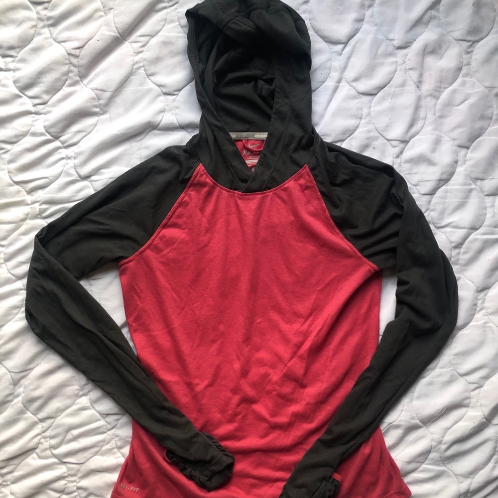 Nike Long Sleeve Dri-Fit Running Shirt Small